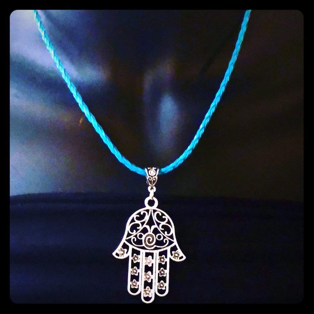 New with tag necklace